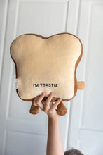 Lade das Bild in den Galerie-Viewer, "Toastie" Plüschtier