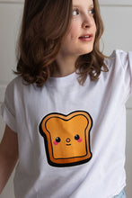 Lade das Bild in den Galerie-Viewer, TocaToast Shirt weiß