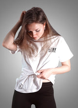 Lade das Bild in den Galerie-Viewer, AlphaKevin Stay Friendly Shirt white