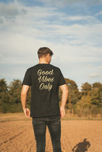 Lade das Bild in den Galerie-Viewer, Smile T-Shirt