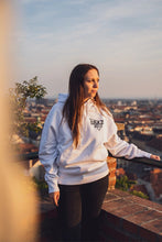 Lade das Bild in den Galerie-Viewer, Wellness Wäsch Hoodie white
