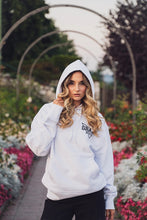 Lade das Bild in den Galerie-Viewer, Wellness Wäsch Hoodie white
